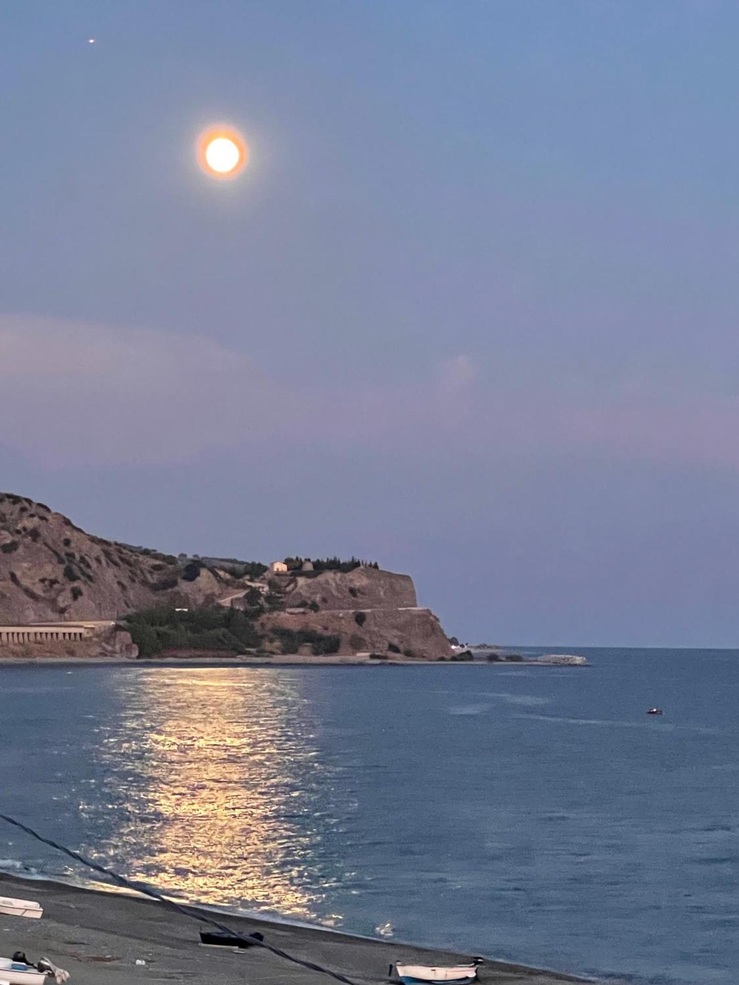 Casa Erika Apartman Bova Marina Kültér fotó